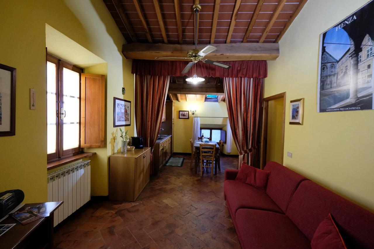 Casa Vacanze Oliviera Пиенца Экстерьер фото