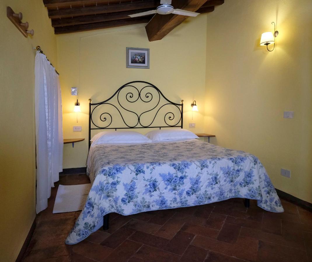Casa Vacanze Oliviera Пиенца Экстерьер фото